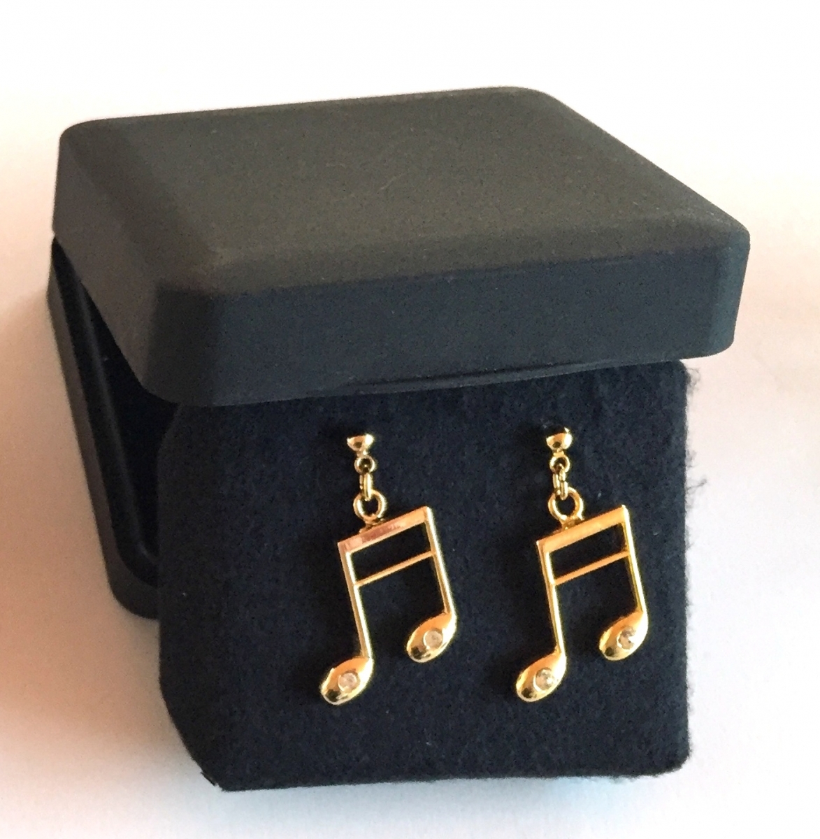 Altın Kaplama Taşlı 16'lık Nota Küpe - G&G