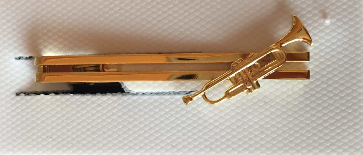 Altın Kaplama Trompet Kravat İğnesi - Thumbnail