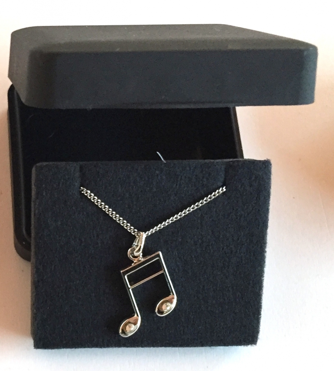 Gümüş Kaplama 16'lık Nota Kristal Taşlı Kolye - G&G