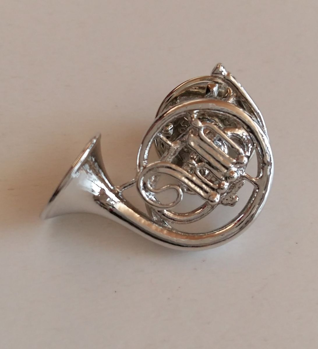 Gümüş Kaplama Korno Pin - Thumbnail