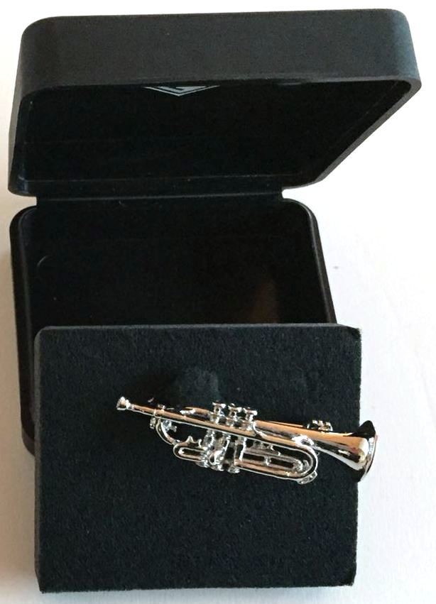 Gümüş Kaplama Trompet Broş - G&G