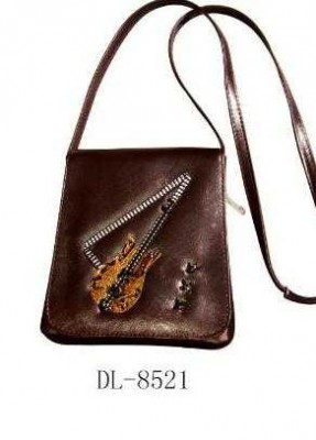 Gitar İşlemeli Askılı Çanta - Fzsonata