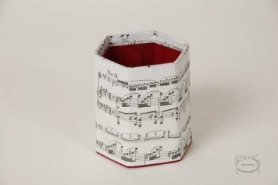 Notalı Altıgen Kalemlik - Anka Verlag