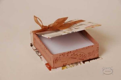 Enstrumanlı Kutu İçinde Not Kağıtları - Anka Verlag