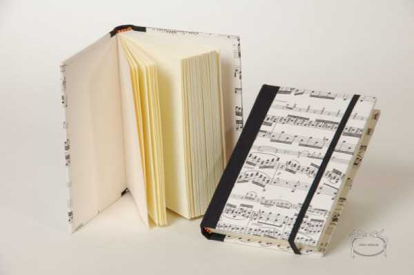 Beethoven Notalı Lastikli Defter