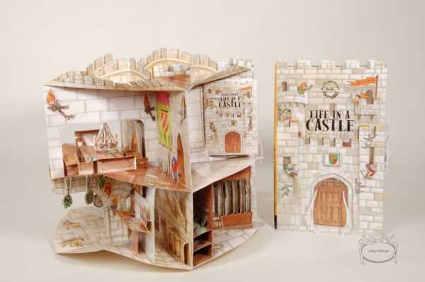 3D Kitap-Life in a Castle