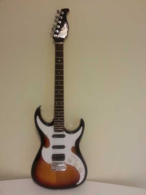 Elektro Gitar Kahve - Beyaz - AXL GUİTAR