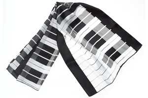 Tuşeli Siyah Saten Eşarp - AİM GİFTS