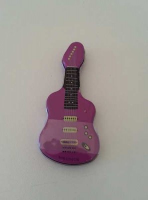 Mor Elektrogitar Şeklinde Kutulu Nane Şekeri - SWANART