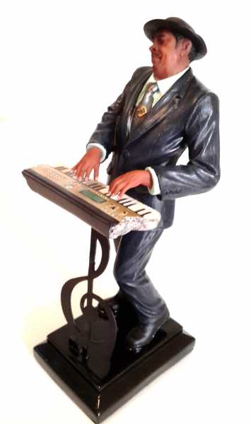 El Yapımı Jazz Piyanist - 1