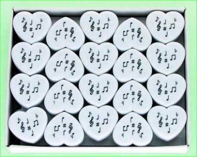 Notalı Beyaz Kalp Silgi - G&G