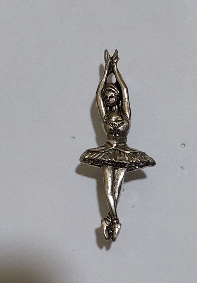 Balerin Şeklinde Yaka İğnesi - Music Gifts